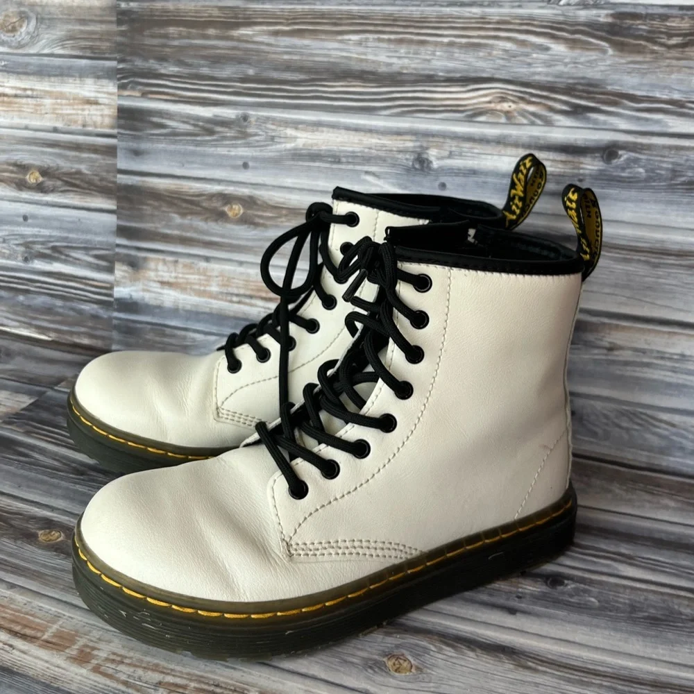 Dr.Martens Kids' Zavala White Combat Lace Up Boot - Picture 1 of 10